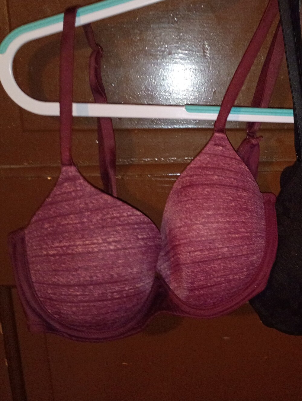 GUC PINK VS Burgundy Pink Light Padding Bra 34B